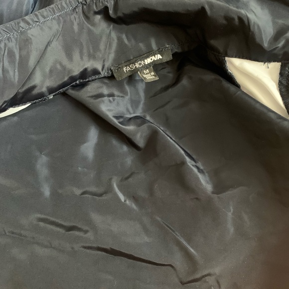 Fashion nova two piece pants and jacket track suit - Picture 6 of 9